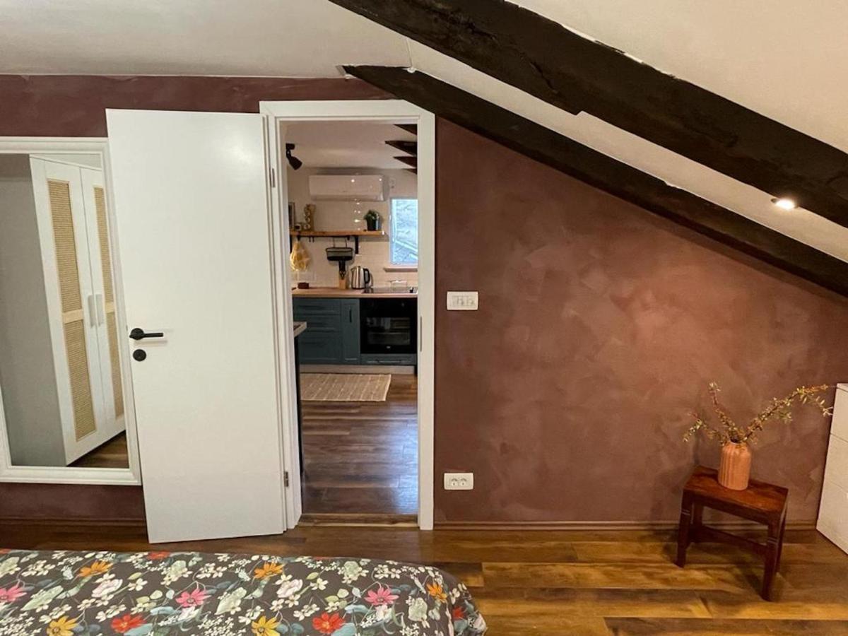 Condo In Town Centre Рийека Екстериор снимка